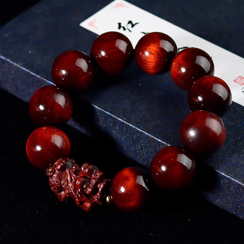 Agarwood Fortune Bracelet – Chinese Loong Head & High-Density Old Material | Feng Shui Inspired Handcrafted Jewelry - Vibe Jew