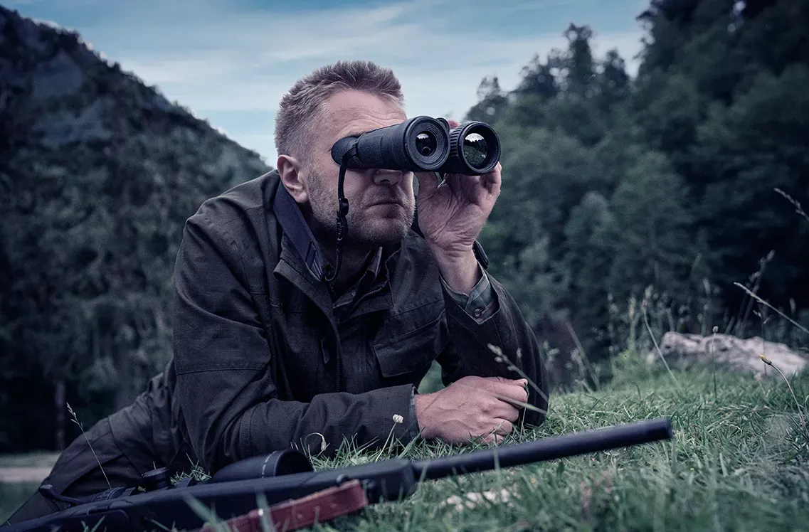 Thermal imaging binoculars ZElSS Merger LRF XL50